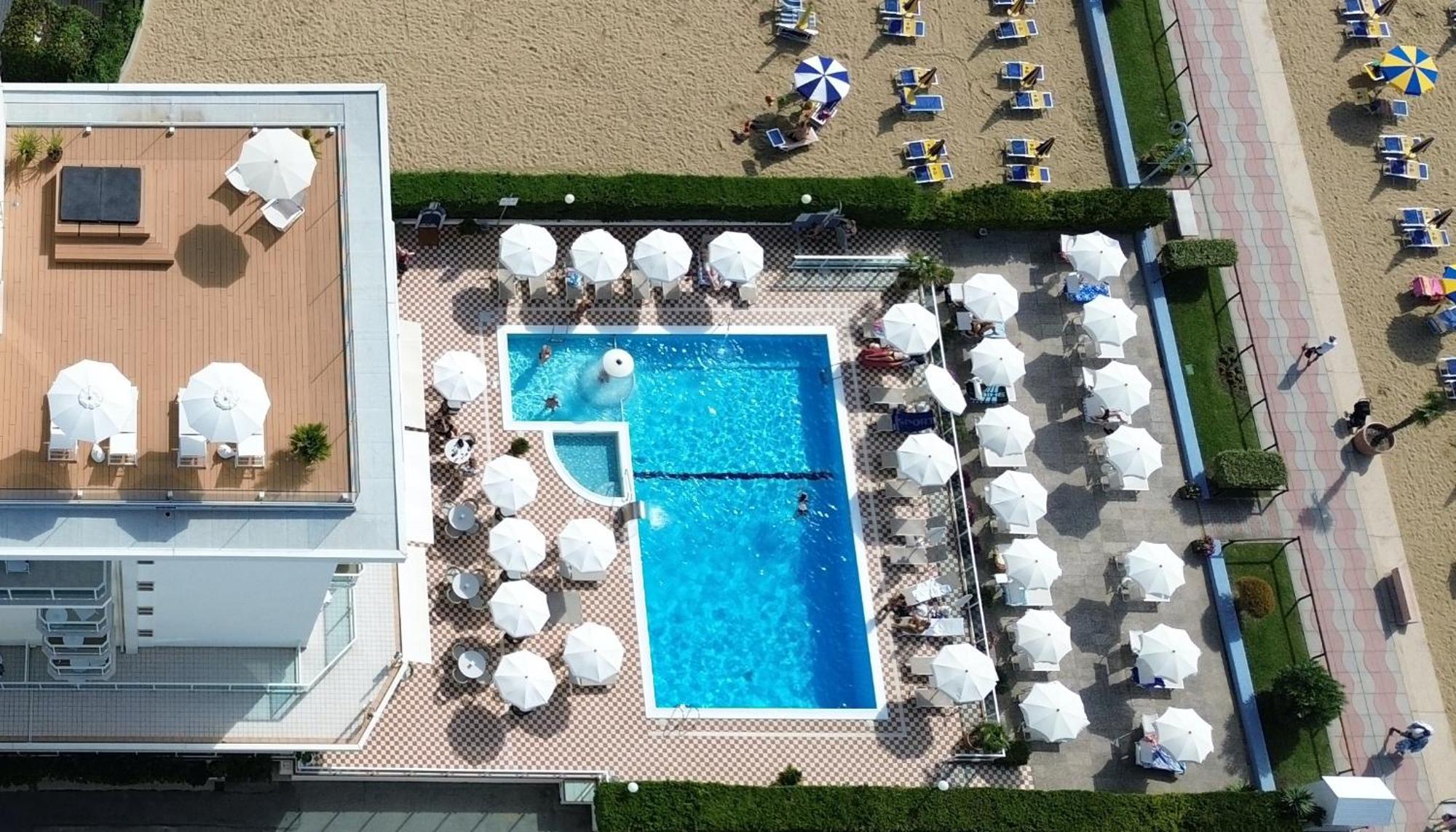 Hotel Mirafiori 3*