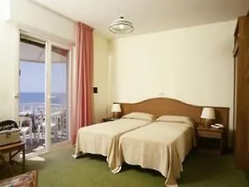 Mirafiori 3*